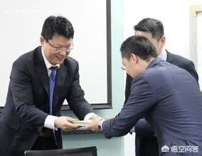 销售人员每天的工作日志和流程怎么写？