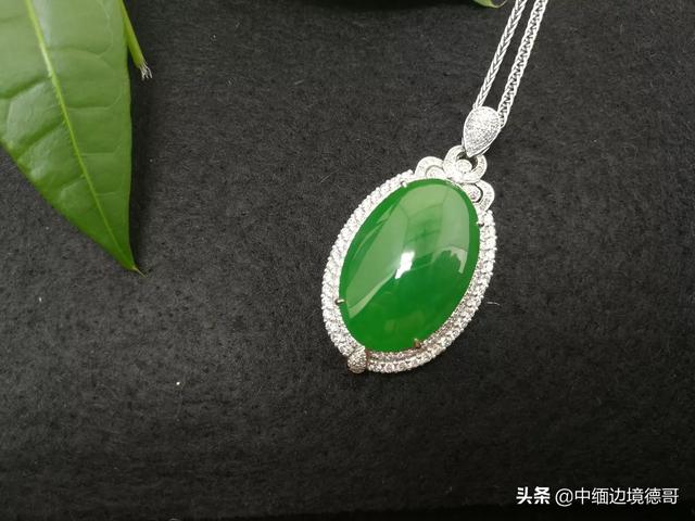 有哪些经典的珠宝广告语？
