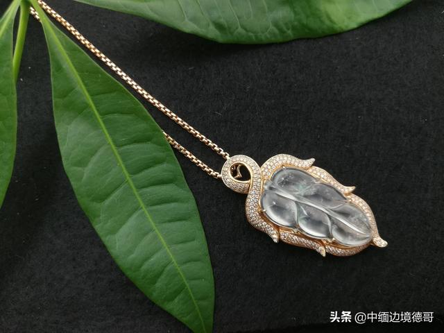 有哪些经典的珠宝广告语？