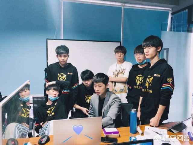 Hero霸气硬刚KPL，指责其宣传“文案”搞选手心态，似乎已后悔放久诚离开，如何评价？