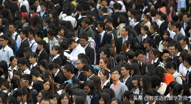 大学生在校如何提高自己？