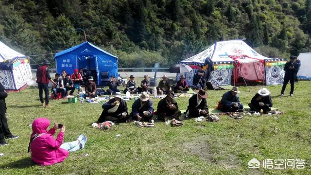 去达古冰川旅游，几月份去景色最美？