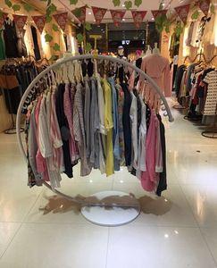 卖衣服怎样才能吸引顾客？