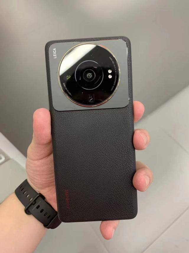 小米12s ultra可不可以买首发？