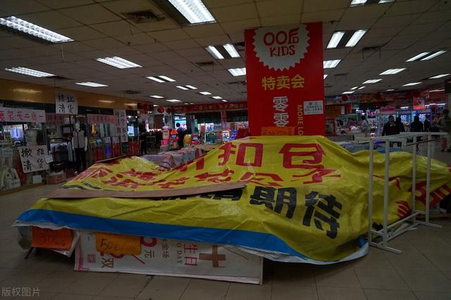 现在是电商时代，还需要实体店吗？