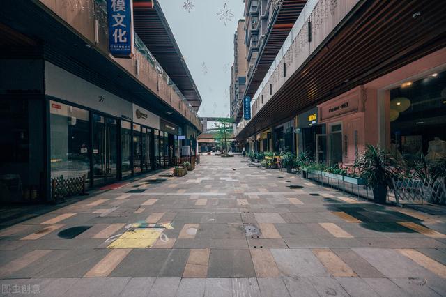 现在是电商时代，还需要实体店吗？